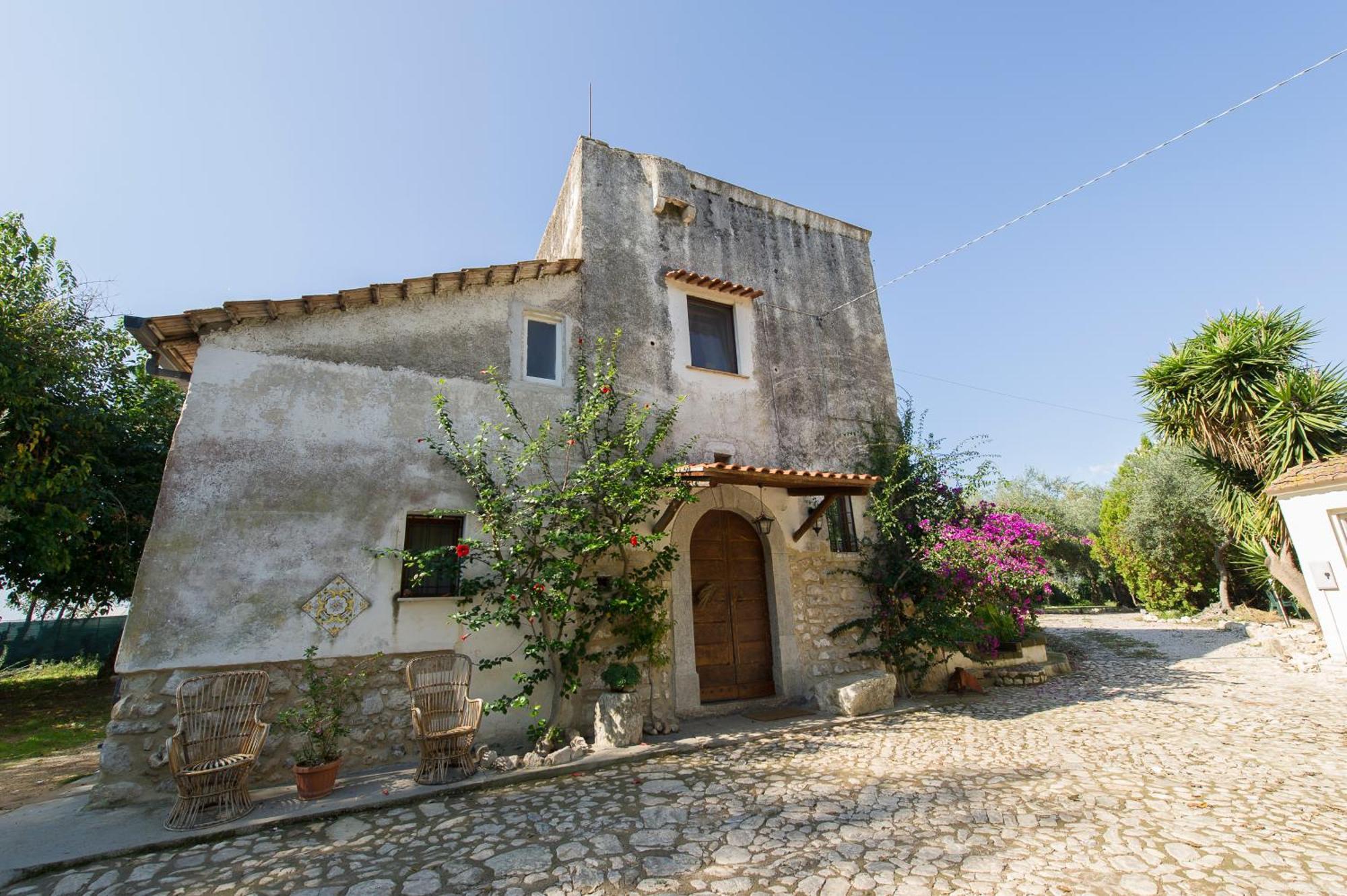 Agriturismo Masseria Pozzo Sperlonga Exterior photo
